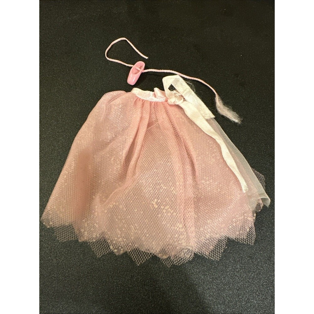 1986 My First Barbie Ballet Doll Skirt And One Toe Shoe - Picture 3 of 7
